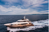 Custom Line Navetta 28